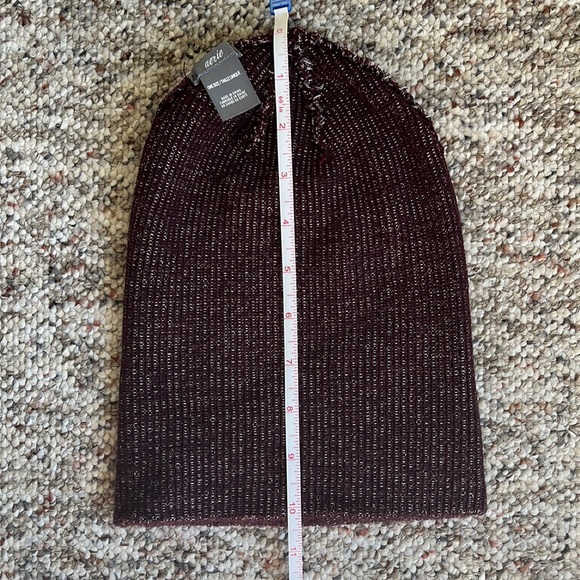 |4 for $20| 🤍 aerie - Burgundy Heathered "GRL PWR" Tuque - Picture 6 of 7